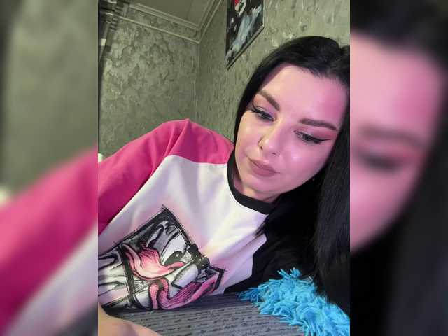 Nata17-1's BongaCams show and profile