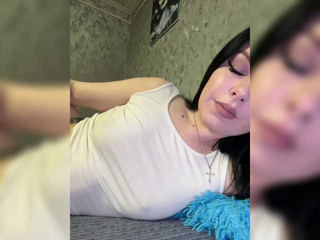 Nata17-1's BongaCams show and profile