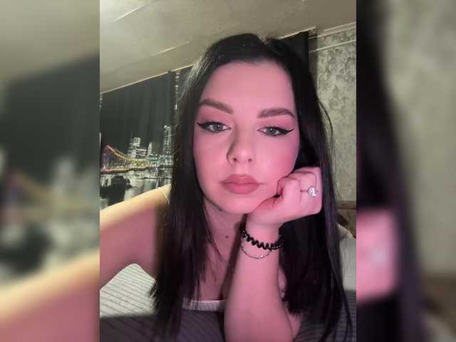 Nata17-1's BongaCams show and profile