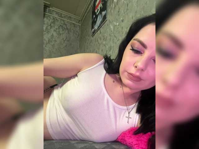 Nata17-1's BongaCams show and profile