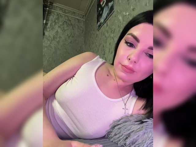 Nata17-1's BongaCams show and profile