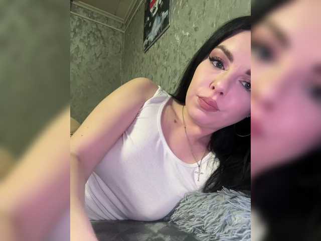 Nata17-1's BongaCams show and profile