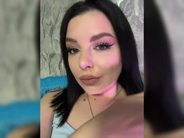 Nata17-1's BongaCams show and profile