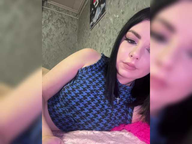 Nata17-1's BongaCams show and profile