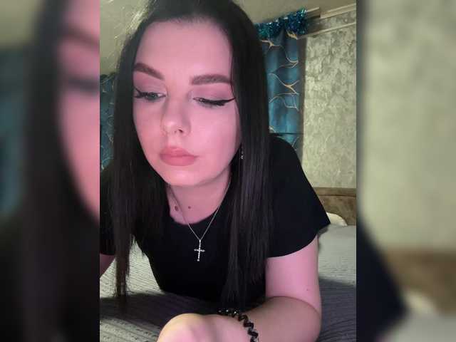 Nata17-1's BongaCams show and profile