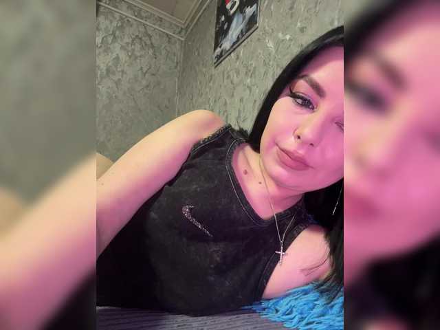 Nata17-1's BongaCams show and profile