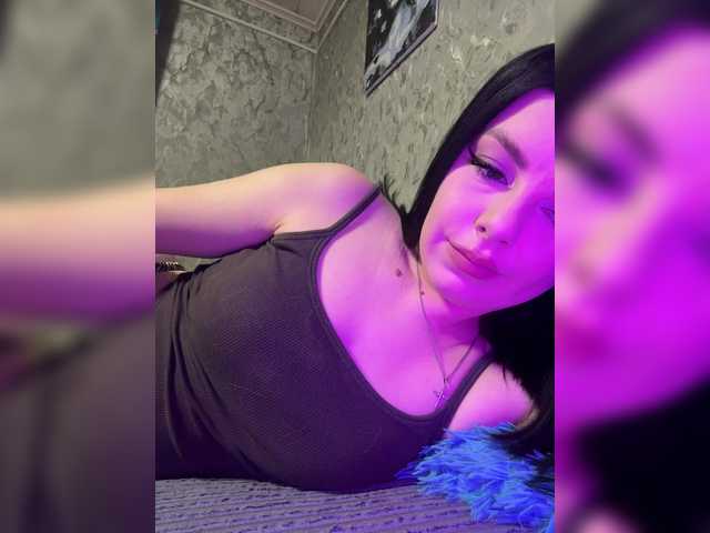 Nata17-1's BongaCams show and profile