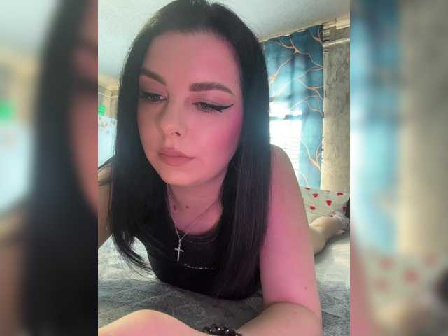 Nata17-1's BongaCams show and profile