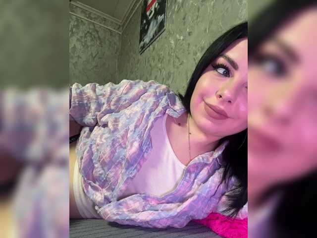 Nata17-1's BongaCams show and profile