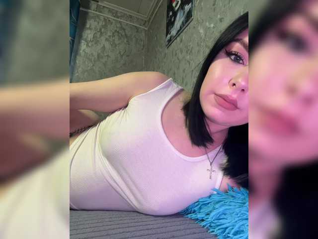 Nata17-1's BongaCams show and profile