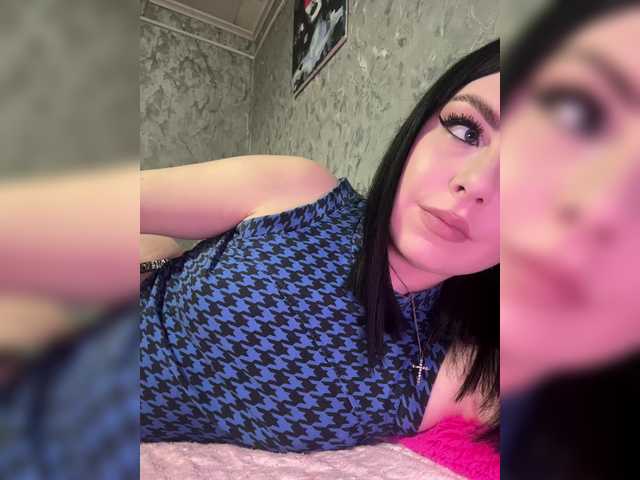 Nata17-1's BongaCams show and profile