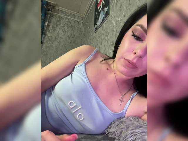 Nata17-1's BongaCams show and profile