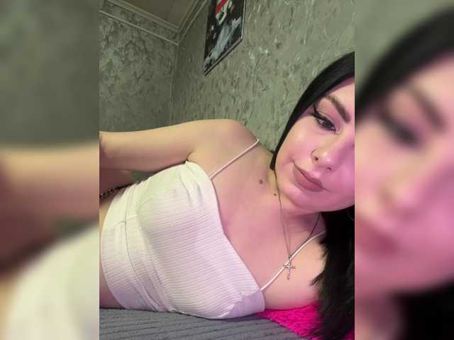 Nata17-1's BongaCams show and profile