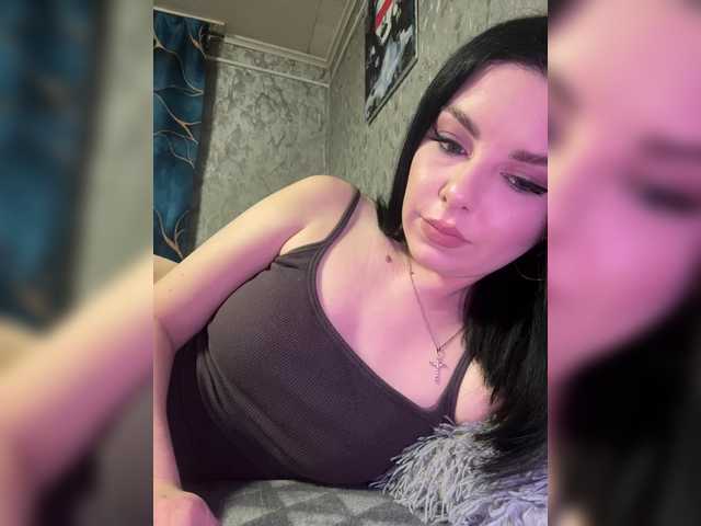 Nata17-1's BongaCams show and profile