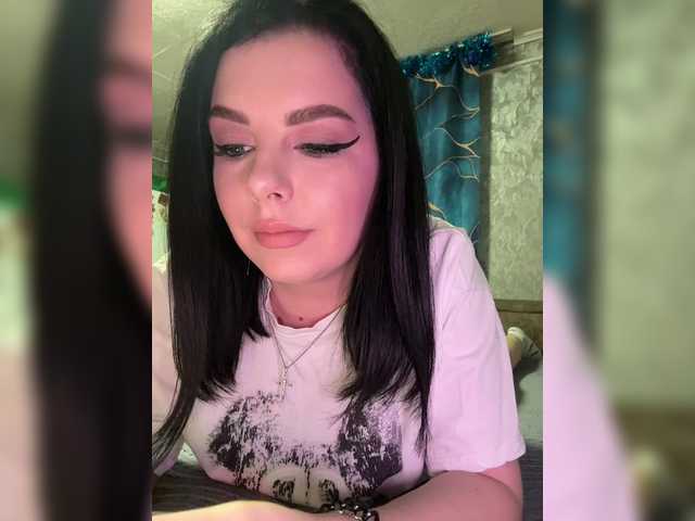 Nata17-1's BongaCams show and profile