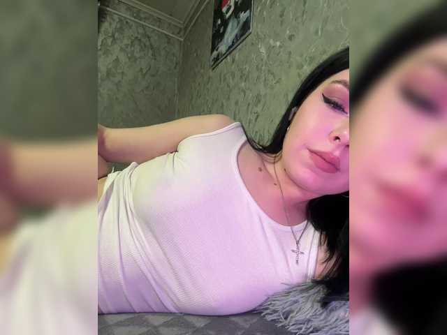 Nata17-1's BongaCams show and profile