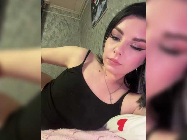 Nata17-1's BongaCams show and profile