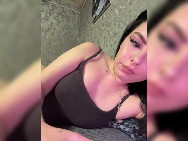 Nata17-1's BongaCams show and profile