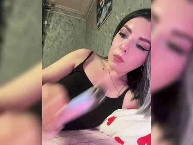 Nata17-1 Live Webcam on BongaCams