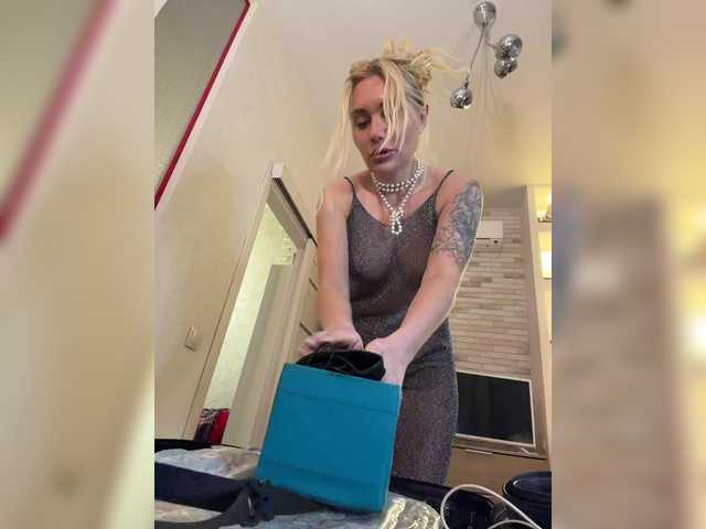 Tvoyasamka77's BongaCams show and profile