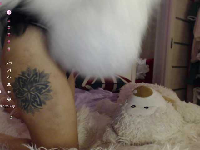 Tvoyasamka77 live cam