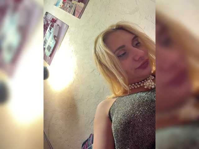 Tvoyasamka77's BongaCams show and profile