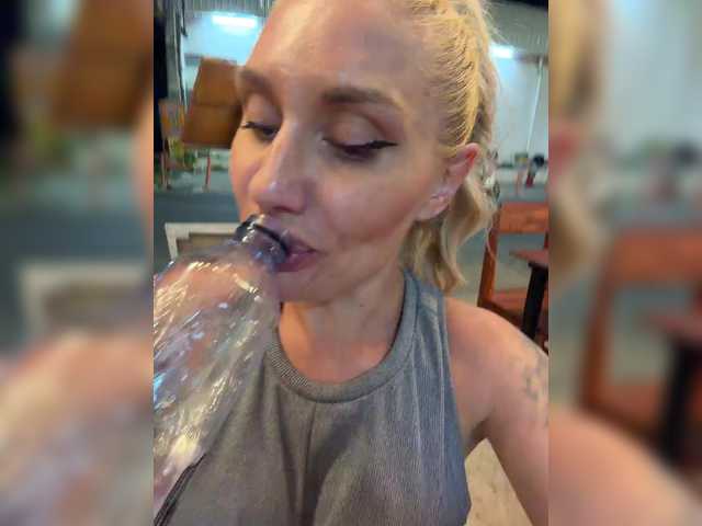 Tvoyasamka77's BongaCams show and profile