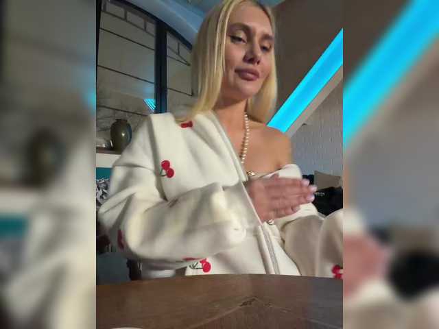 Tvoyasamka77's BongaCams show and profile