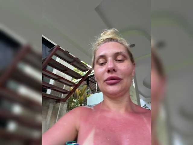 Tvoyasamka77's BongaCams show and profile