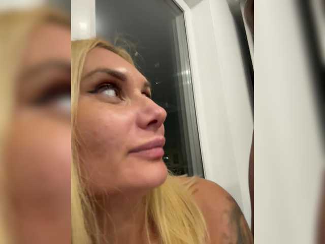 Sex chat gratuit in direct cu Tvoyasamka77 pe BongaCams