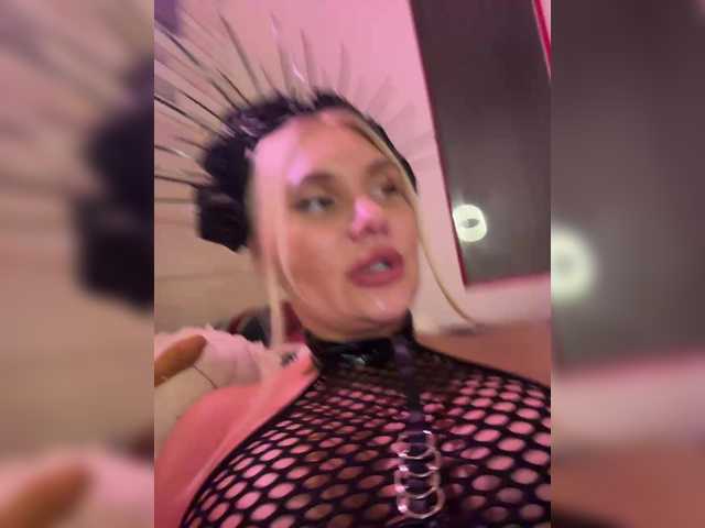 Tvoyasamka77's BongaCams show and profile