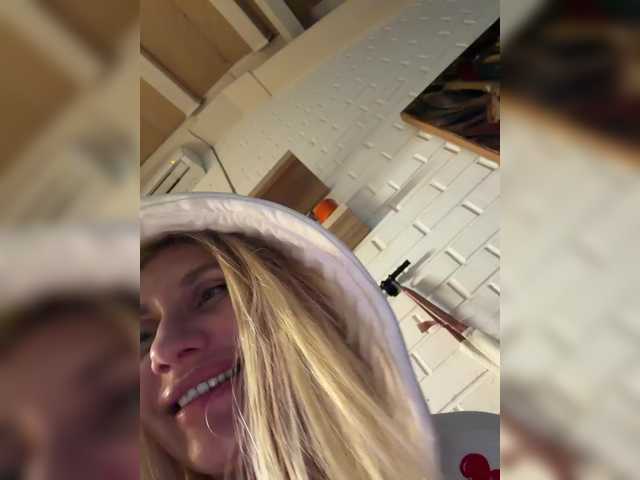 Tvoyasamka77's BongaCams show and profile