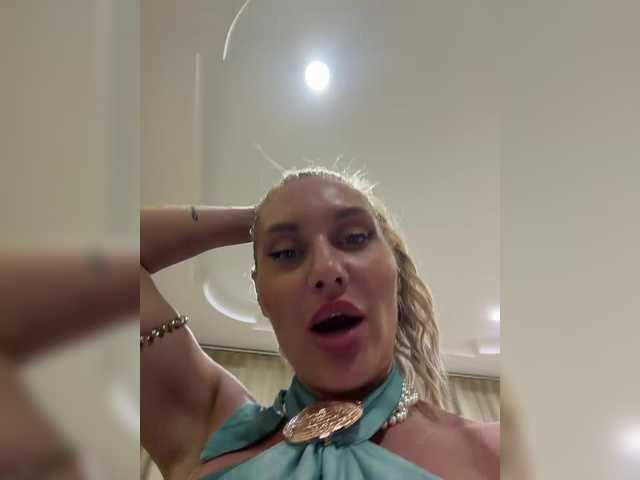 Tvoyasamka77's BongaCams show and profile