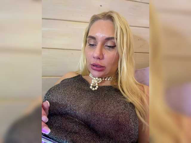 Tvoyasamka77's BongaCams show and profile