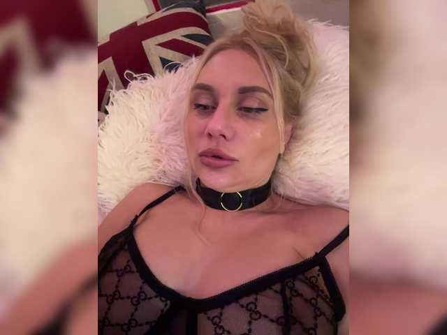 Tvoyasamka77's BongaCams show and profile