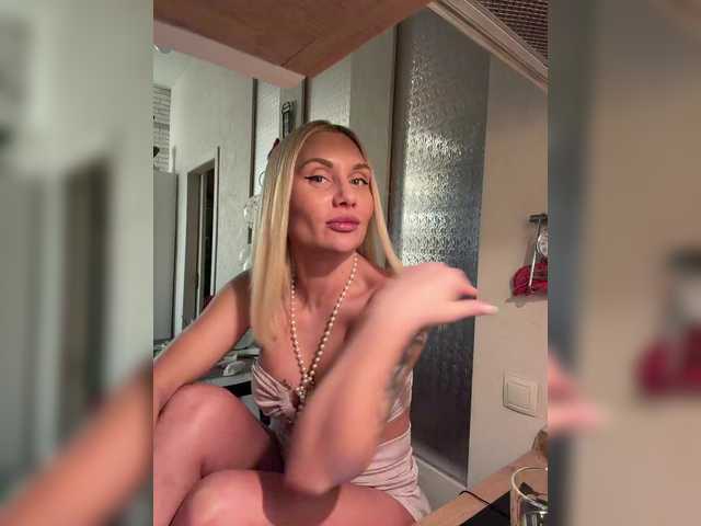 Tvoyasamka77's BongaCams show and profile