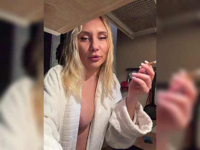 Tvoyasamka77's BongaCams show and profile