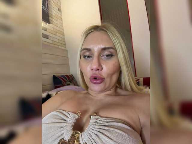 Tvoyasamka77's BongaCams show and profile