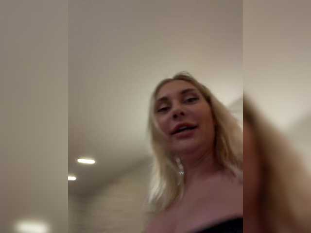 Tvoyasamka77's BongaCams show and profile