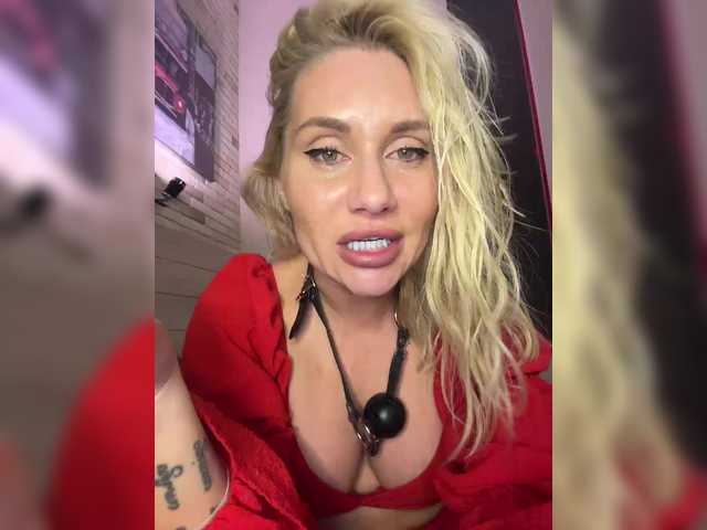 Tvoyasamka77's BongaCams show and profile