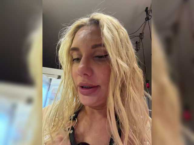 Tvoyasamka77's BongaCams show and profile