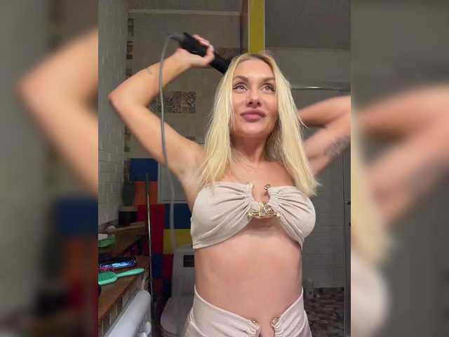 Tvoyasamka77's BongaCams show and profile