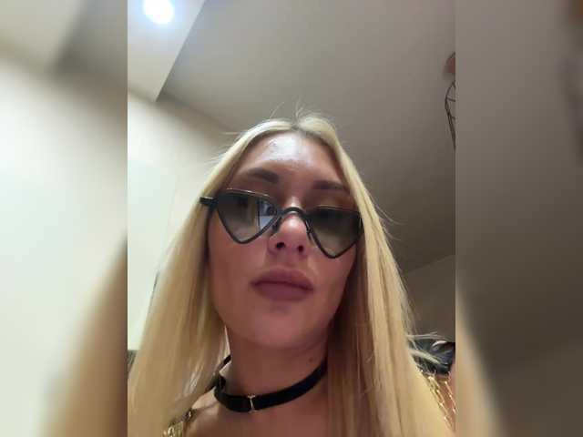 Tvoyasamka77's BongaCams show and profile