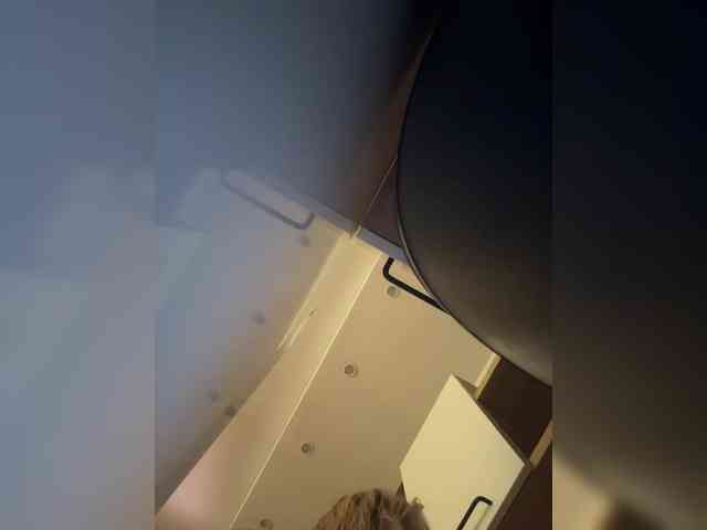 Tvoyasamka77 webcam