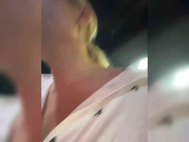 Tvoyasamka77 webcam
