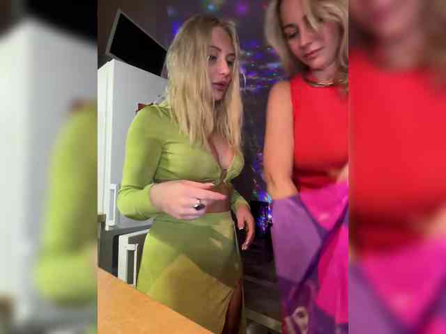 Tvoyasamka77 webcam