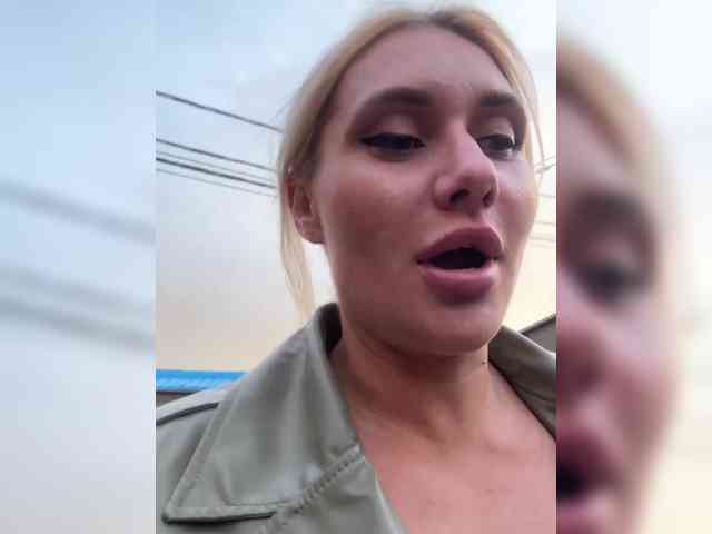 Tvoyasamka77 webcam