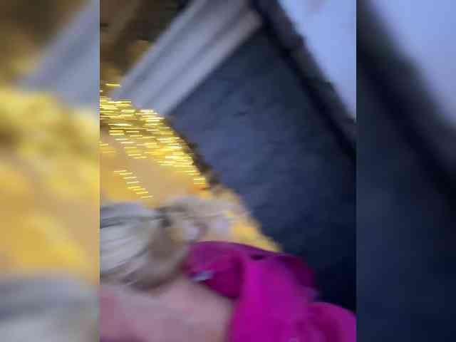 Tvoyasamka77 webcam