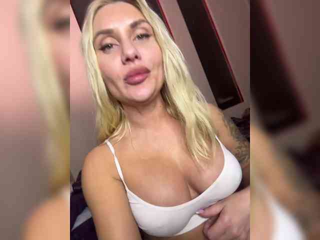 Tvoyasamka77 webcam