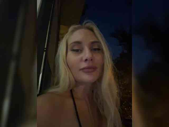 Tvoyasamka77 webcam